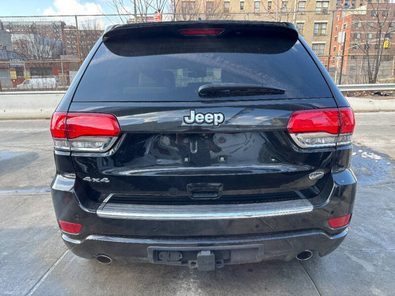 
								2015 Jeep Grand Cherokee Overland 4×4 Overland 4dr SUV full									