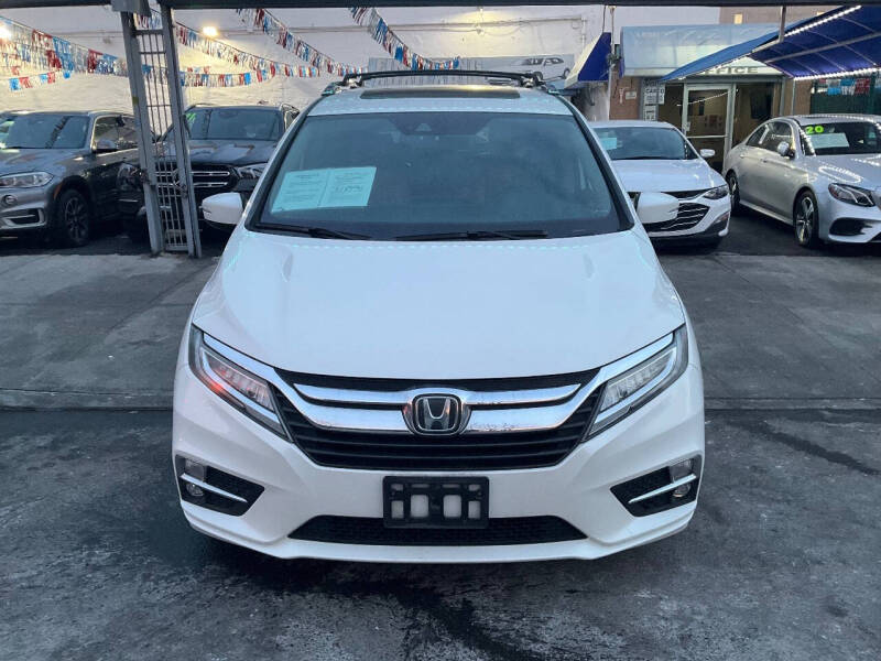 
								2018 Honda Odyssey Elite Elite 4dr Mini-Van full									