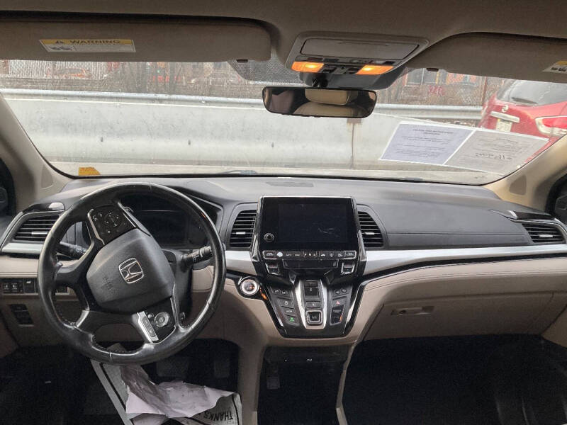 
								2018 Honda Odyssey Elite Elite 4dr Mini-Van full									