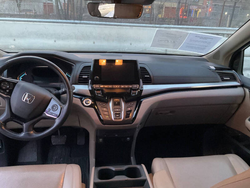 
								2018 Honda Odyssey Elite Elite 4dr Mini-Van full									