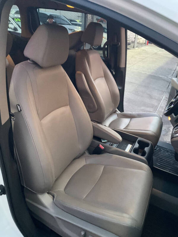 
								2018 Honda Odyssey Elite Elite 4dr Mini-Van full									