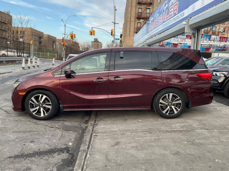 
								2018 Honda Odyssey Elite Elite 4dr Mini-Van full									