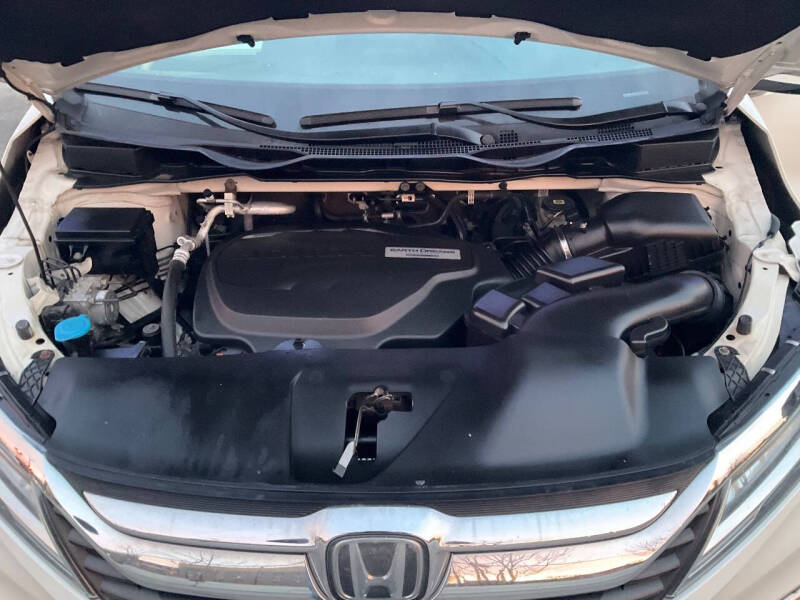 
								2018 Honda Odyssey Elite Elite 4dr Mini-Van full									