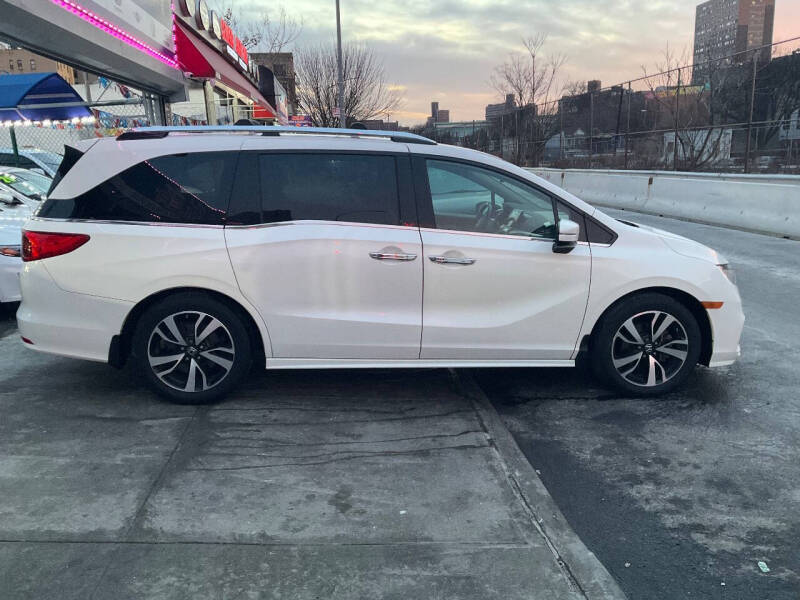 
								2018 Honda Odyssey Elite Elite 4dr Mini-Van full									