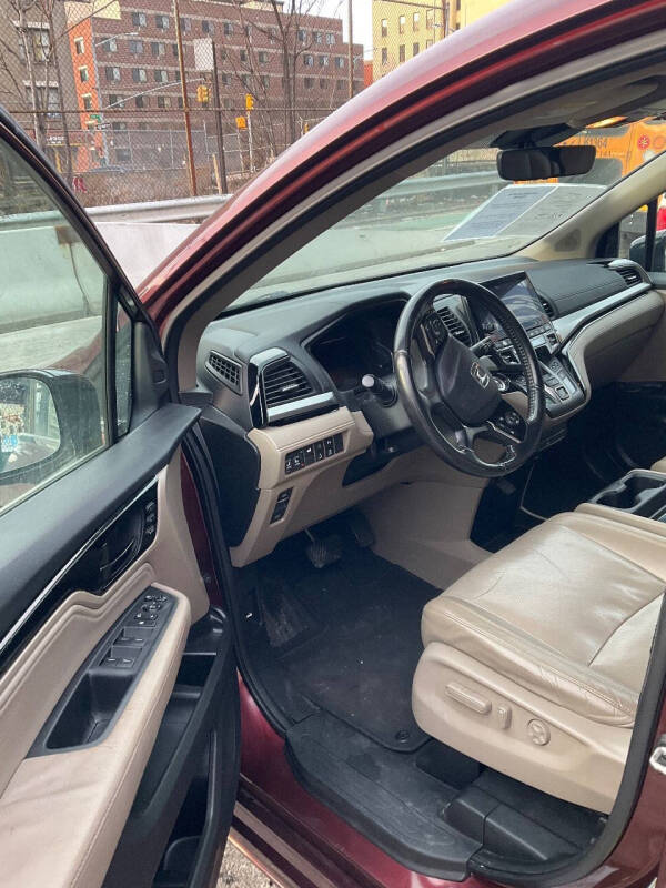 
								2018 Honda Odyssey Elite Elite 4dr Mini-Van full									