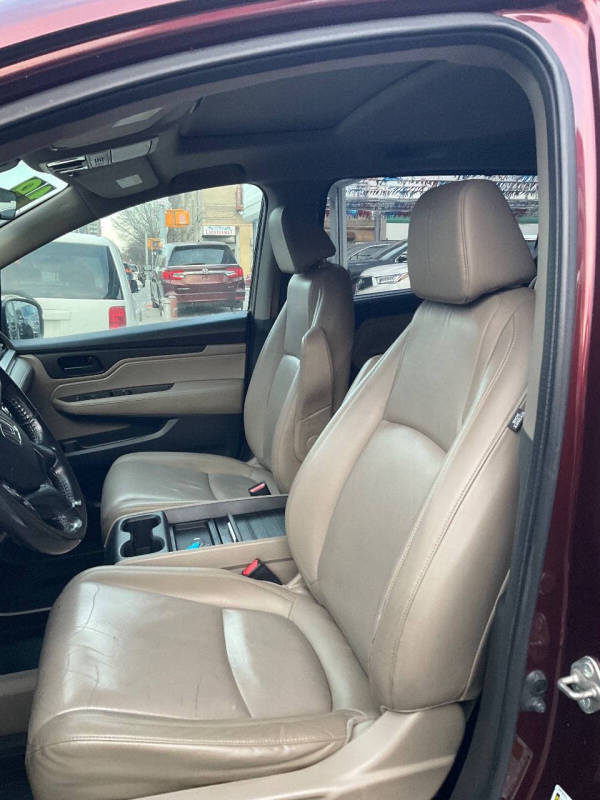 
								2018 Honda Odyssey EX-L EX-L 4dr Mini-Van full									