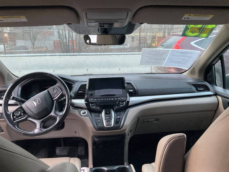 
								2018 Honda Odyssey EX-L EX-L 4dr Mini-Van full									