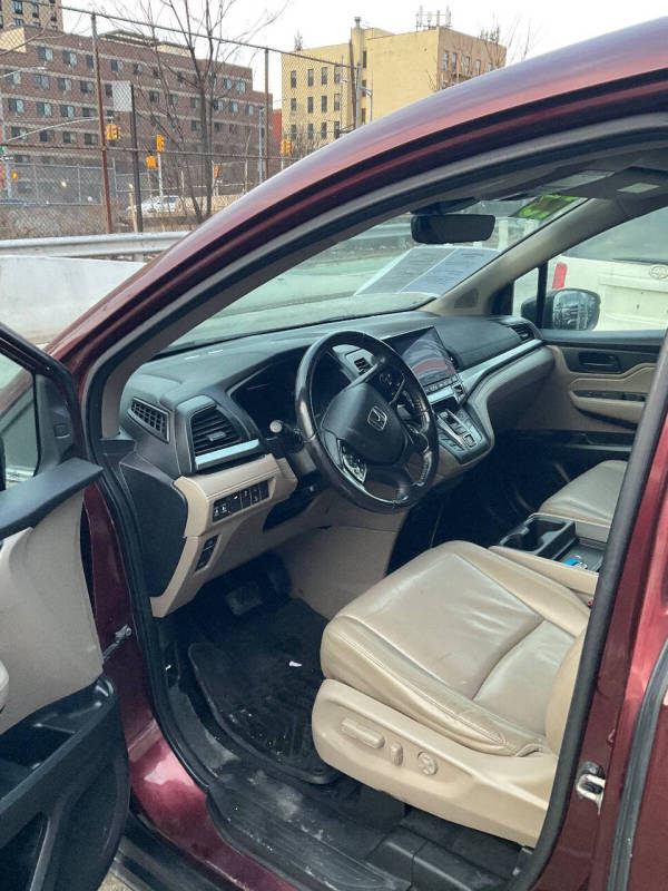 
								2018 Honda Odyssey EX-L EX-L 4dr Mini-Van full									