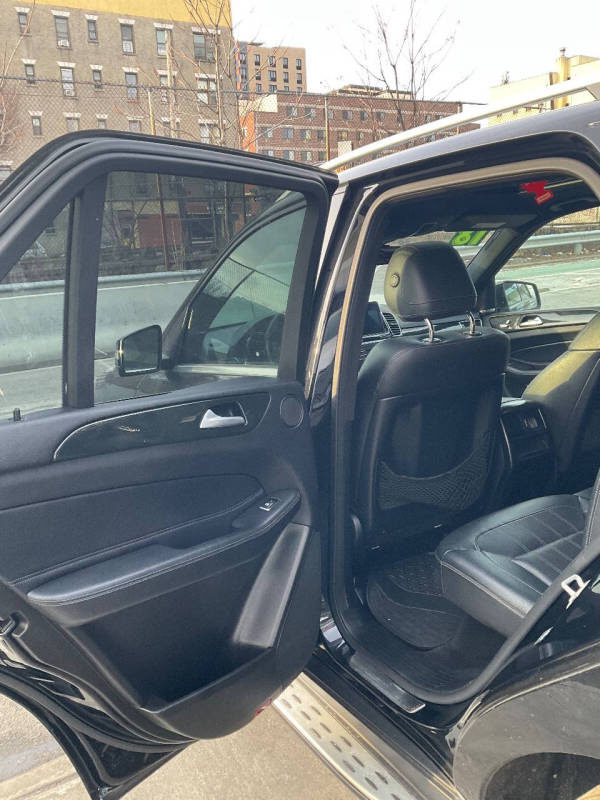 
								2018 Mercedes-Benz GLE GLE 350 GLE 350 4dr SUV full									