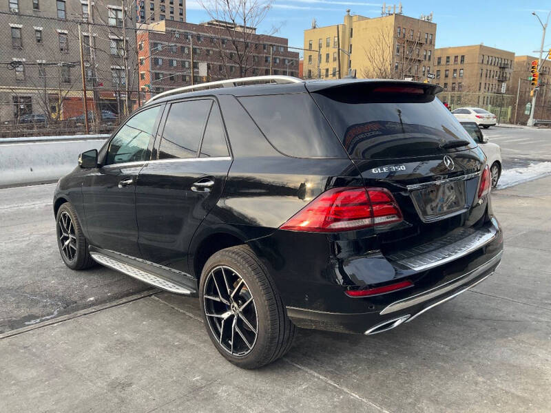 
								2018 Mercedes-Benz GLE GLE 350 GLE 350 4dr SUV full									