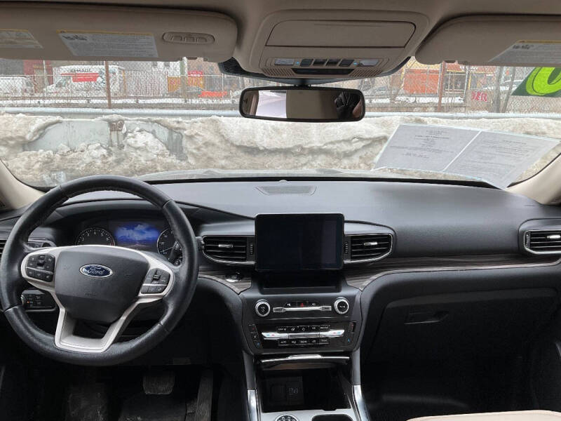 
								2020 Ford Explorer Limited AWD Limited 4dr SUV full									