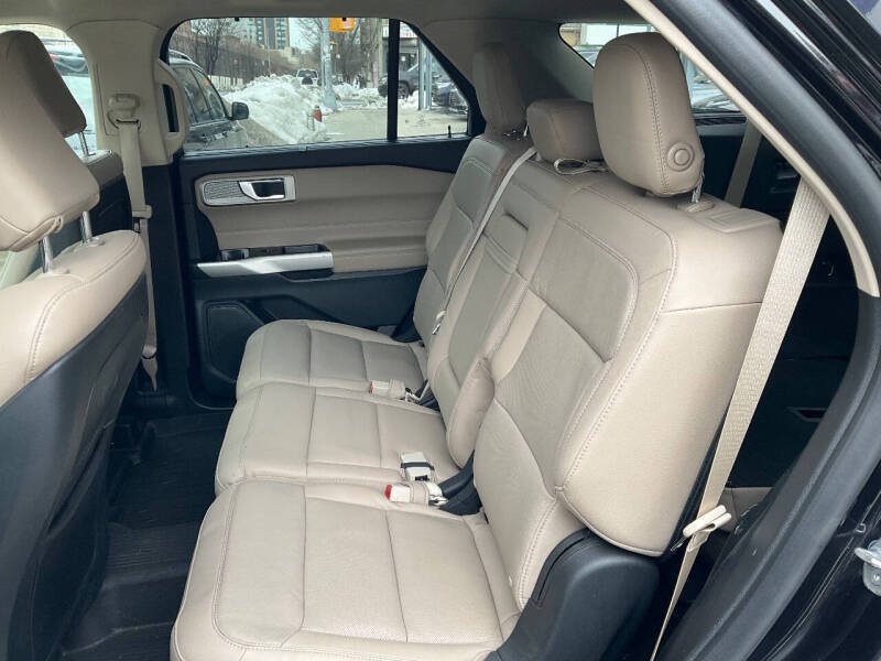 
								2020 Ford Explorer Limited AWD Limited 4dr SUV full									