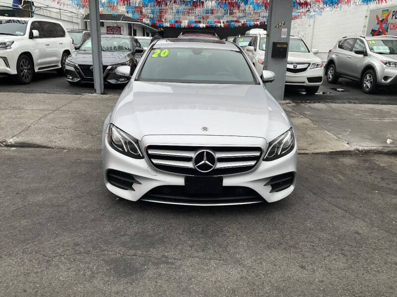 
								2020 Mercedes-Benz E-Class E 350 4MATIC full									