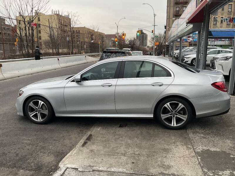 
								2020 Mercedes-Benz E-Class E 350 4MATIC full									