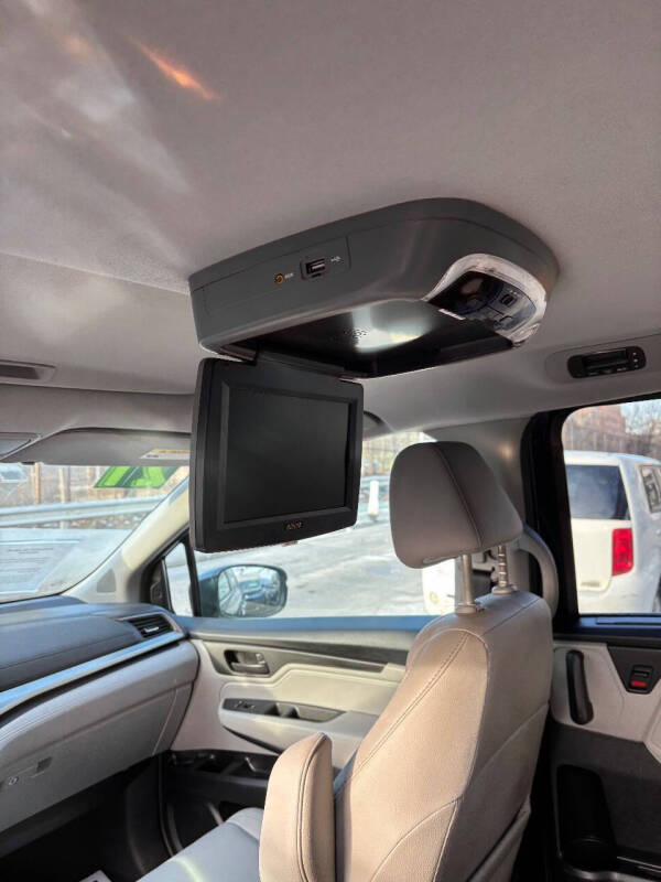 
								2021 Honda Odyssey EX-L EX-L 4dr Mini-Van full									