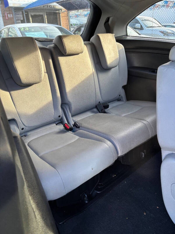 
								2021 Honda Odyssey EX-L EX-L 4dr Mini-Van full									