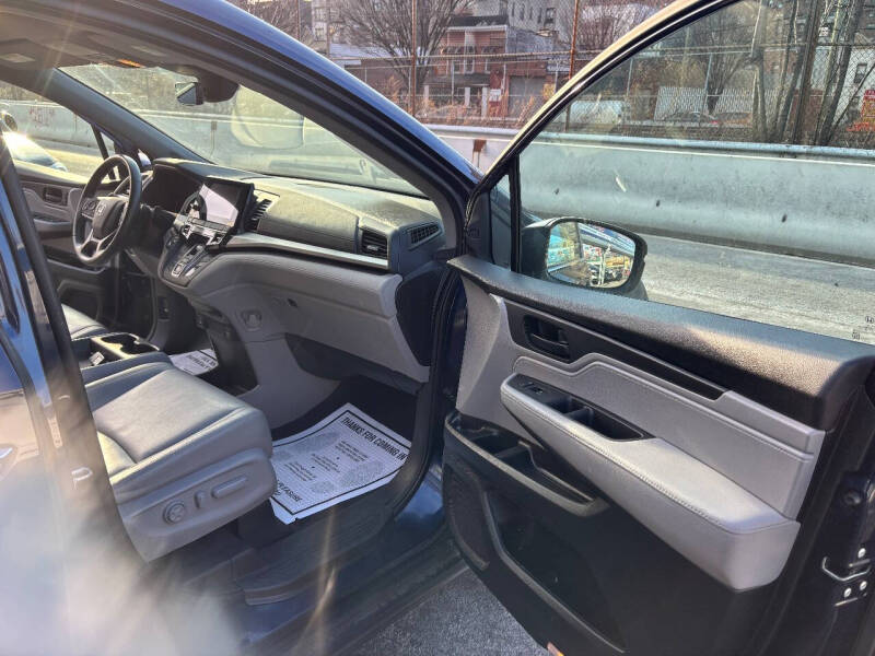 
								2021 Honda Odyssey EX-L EX-L 4dr Mini-Van full									