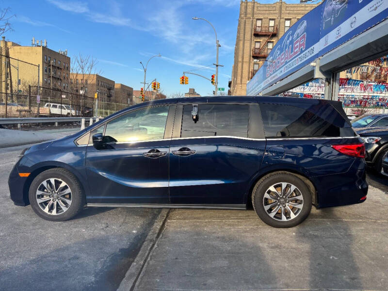 
								2021 Honda Odyssey EX-L EX-L 4dr Mini-Van full									