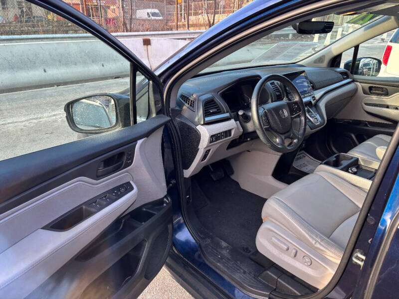 
								2021 Honda Odyssey EX-L EX-L 4dr Mini-Van full									