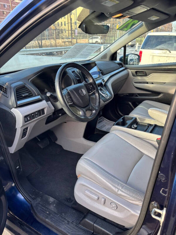 
								2021 Honda Odyssey EX-L EX-L 4dr Mini-Van full									